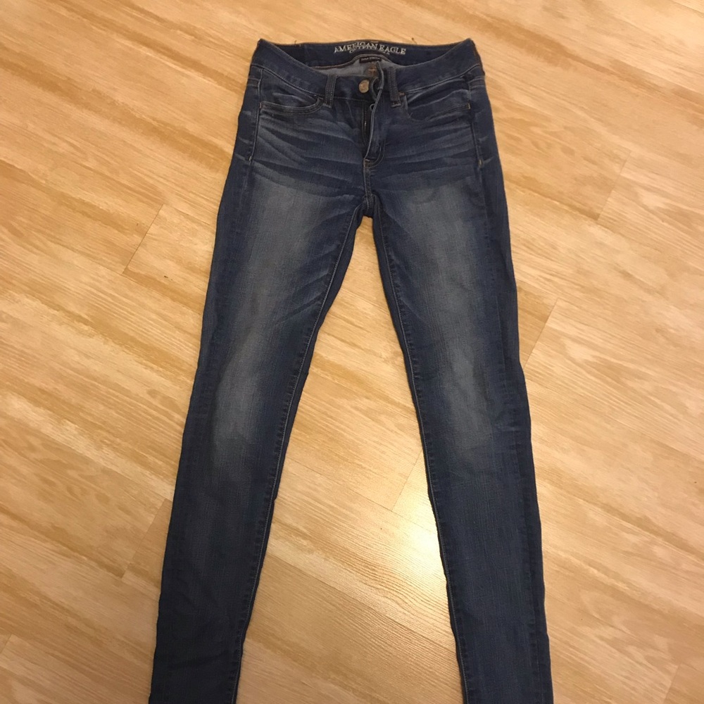 American eagle blue jeans